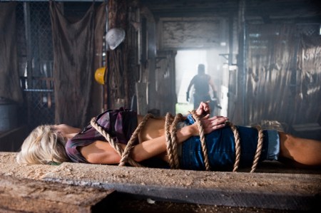 tuckeretdalefightentlemal_01