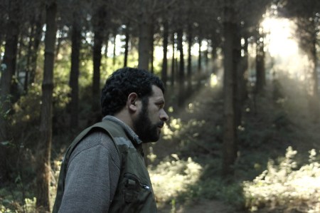 TUER+UN+HOMME+PHOTO5