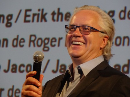 Tim Robbins salle
