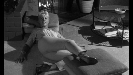 propriete-manx-allongee